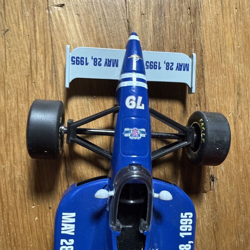 1995 Indianapolis 500 79th Running Event Car 1:24 Die-Cast Racing Champion - Picture 6 of 9